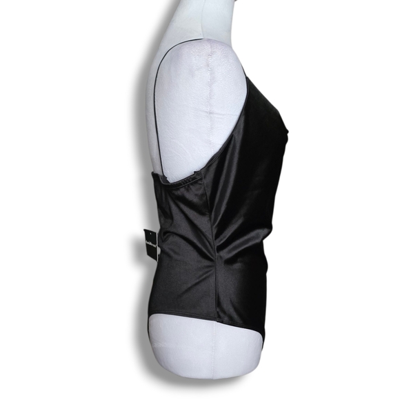 NWT Charlotte Russe Bodysuit - Picture 2 of 6